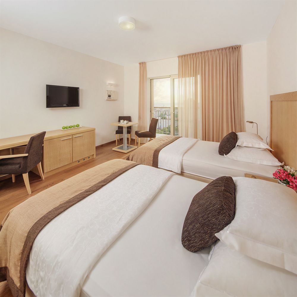 Dioklecijan & Hotell